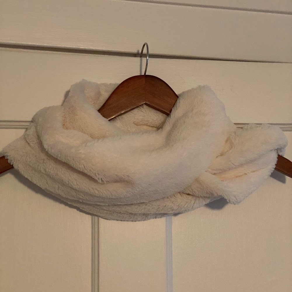 Cream Fleece Infinity Scarf